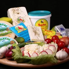 Agrofarma, spol. s.r.o. získala 1. miesto v mezinárodnej Käsiade v Insbrucku s Gazdovskou údenou parenicou. Agrofarma, spol. s.r.o. získala 1. miesto v mezinárodnej Käsiade v Insbrucku s Gazdovskou údenou parenicou.